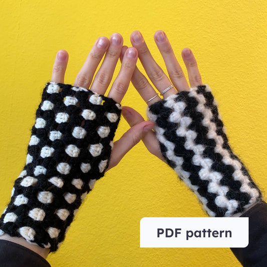 LOLA mini granny handwarmer | crochet pattern | PDF | free