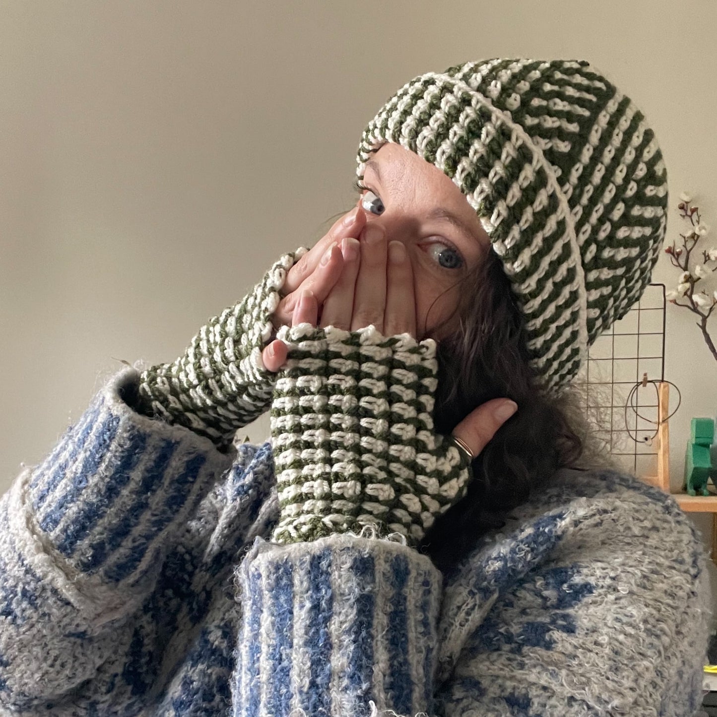 KREUZBERG beanie & fingerless mitts | crochet pattern | PDF